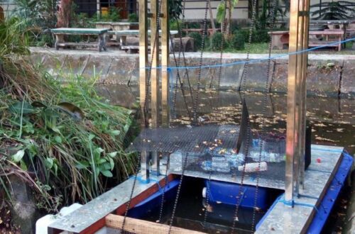 Mahasiswa Ciptakan Robot Pemungut Sampah di Sungai